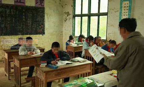 教育敘事研究：農村中學教師職稱評定問題再審視