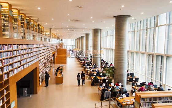 職稱制度改革背景下的基層公共圖書館人才隊伍建設研究