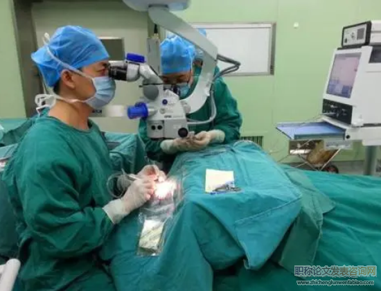 眼科手術器械操作黏彈性組織的導納控制方法